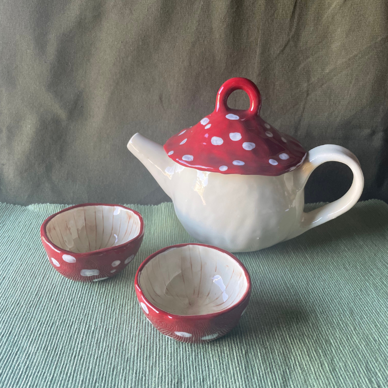 Mushy Teapot Set