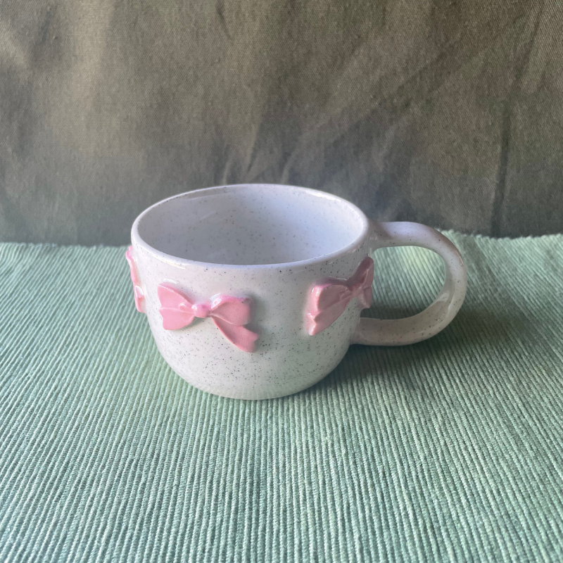 Bow Mugs