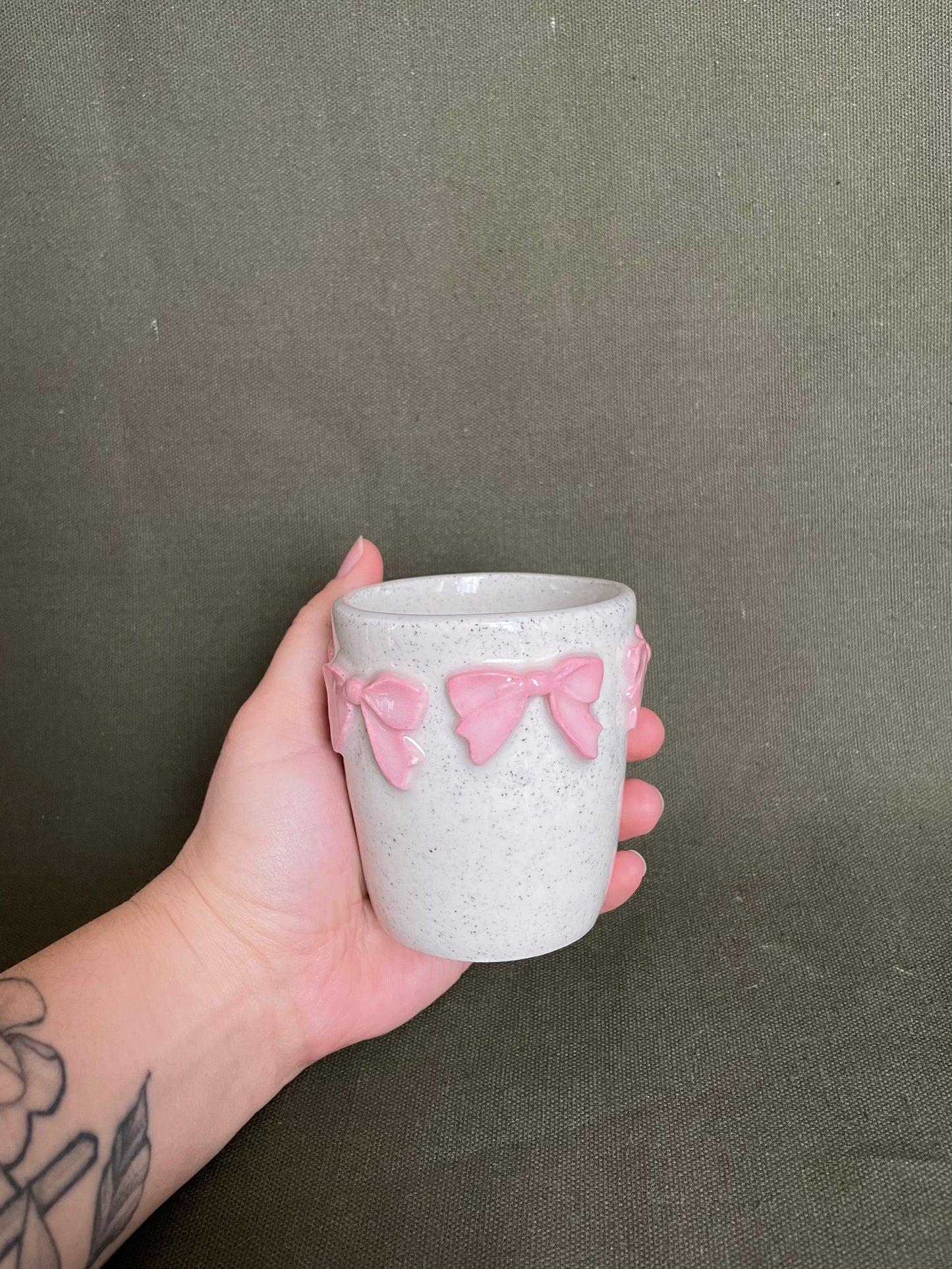 Bow Tumblers